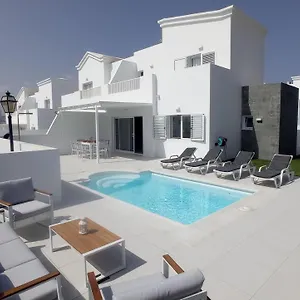 Trafalgar, Magnífica Casa En La Costa Ideal Familias Que Buscan Tranquilidad Villa Playa Blanca (Lanzarote)