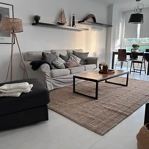 White Cozy Flat In Donostia Apartamento San Sebastián